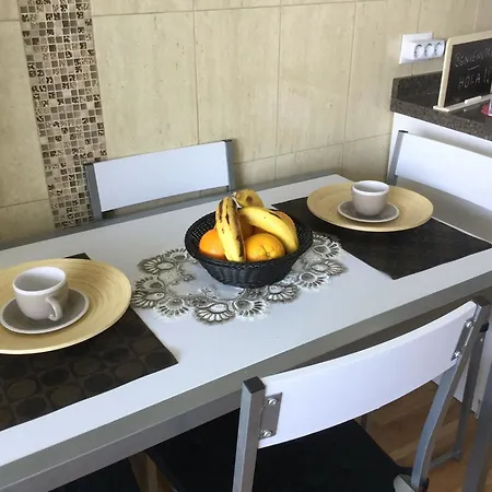 With 2 Bedrooms In Puerto De La Cruz, With Wonderful Sea Vie Apartment